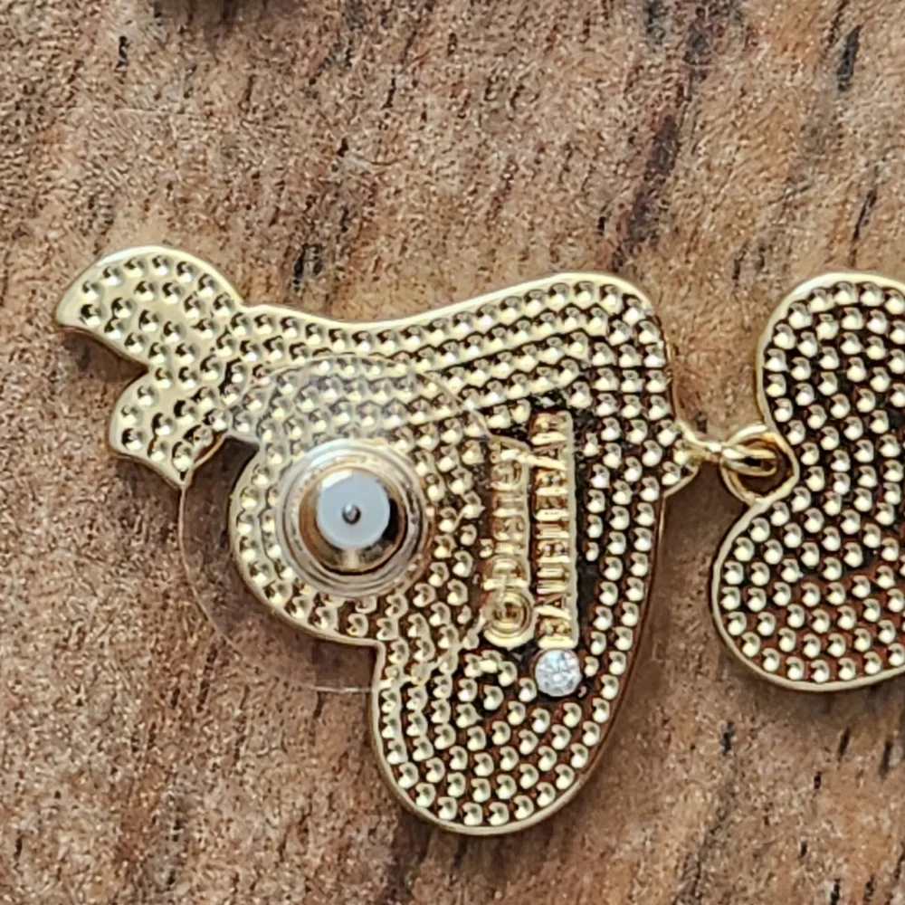 Disney Baublebar Piglet Heart Valentine's Day Earrings (NWOT)